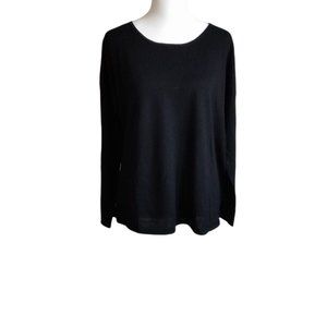 Tahari 100% extrafine merino wool black pullover open back sweater size S